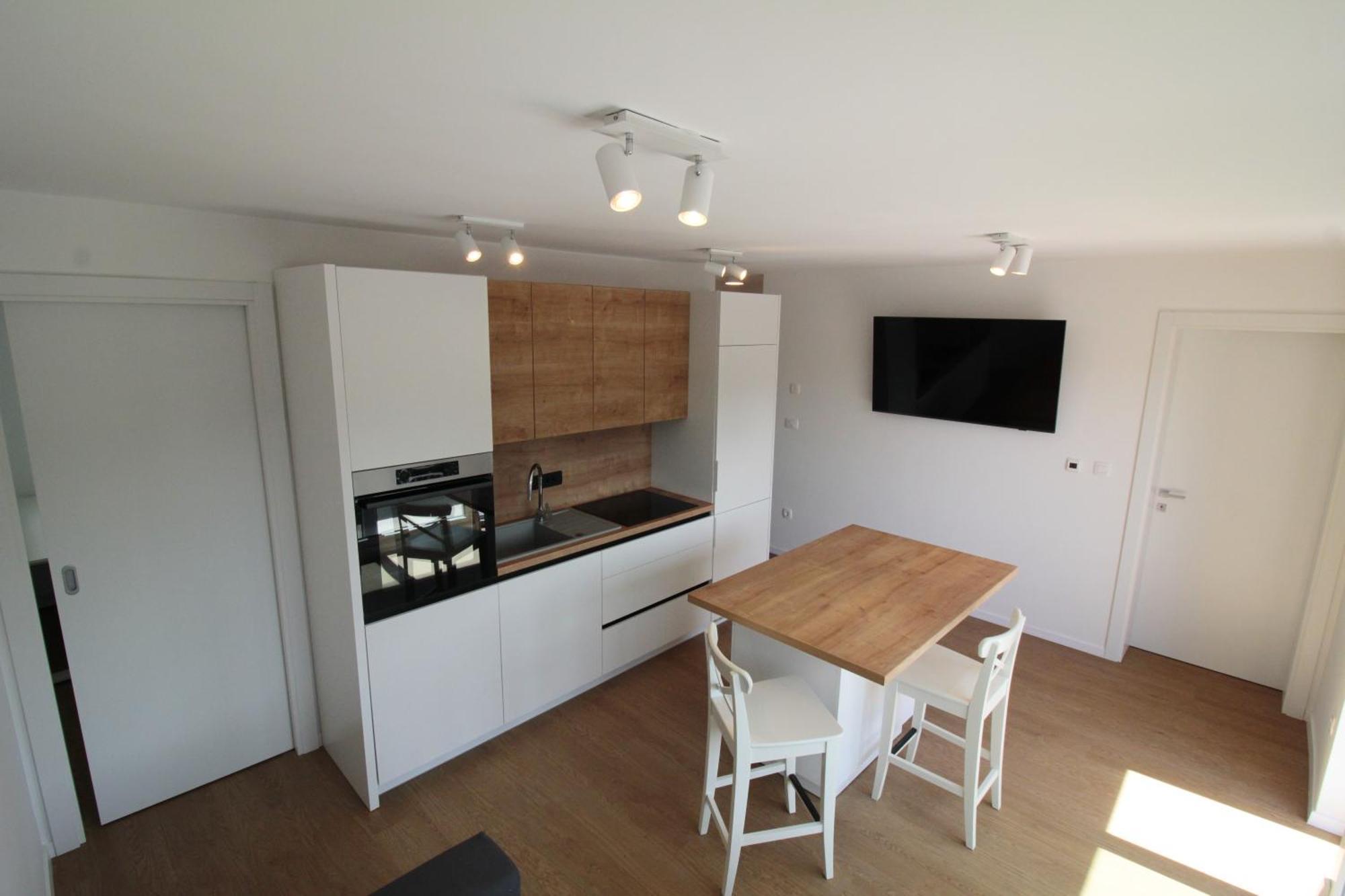 Naia Apartments ノヴォ メスト エクステリア 写真