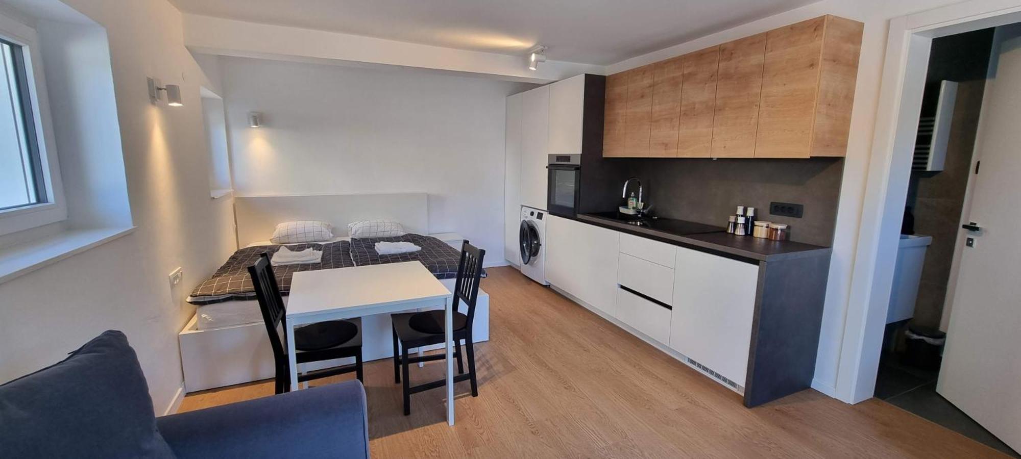 Naia Apartments ノヴォ メスト エクステリア 写真